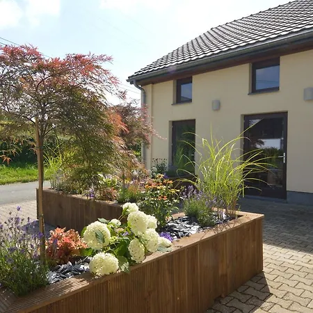 Gorgeous In With In-house Theatre & Pool